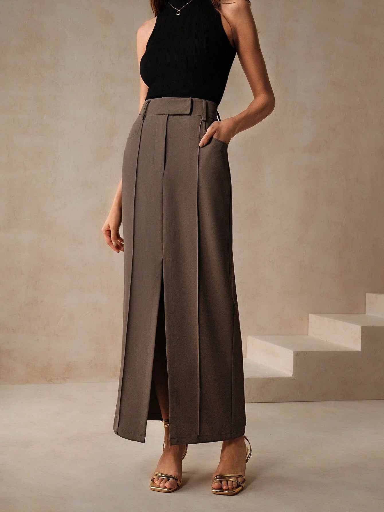 Johannesburg - Saia Elegante Slim