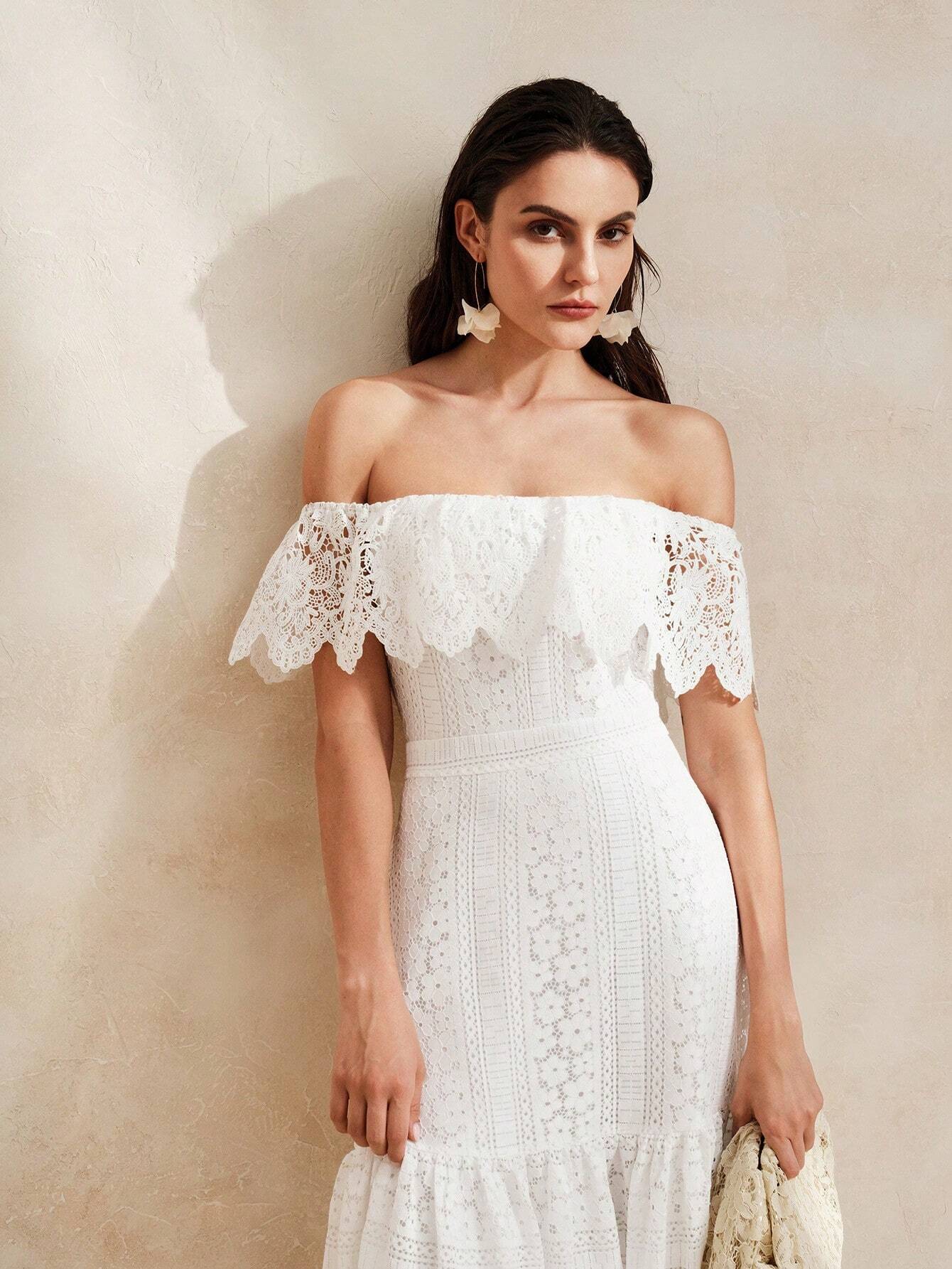 Versalhes - Vestido de Renda com Babados e Cintura Franzida (Pronta Entrega)