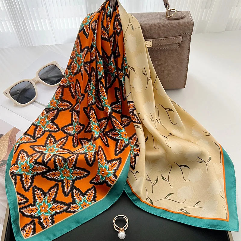 Lenços de Seda - Tamanho 70x70cm Estampas Variadas
