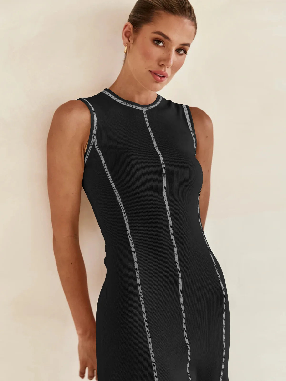 Vestido Tanzânia – Sofisticação e Conforto em Modelagem Midi