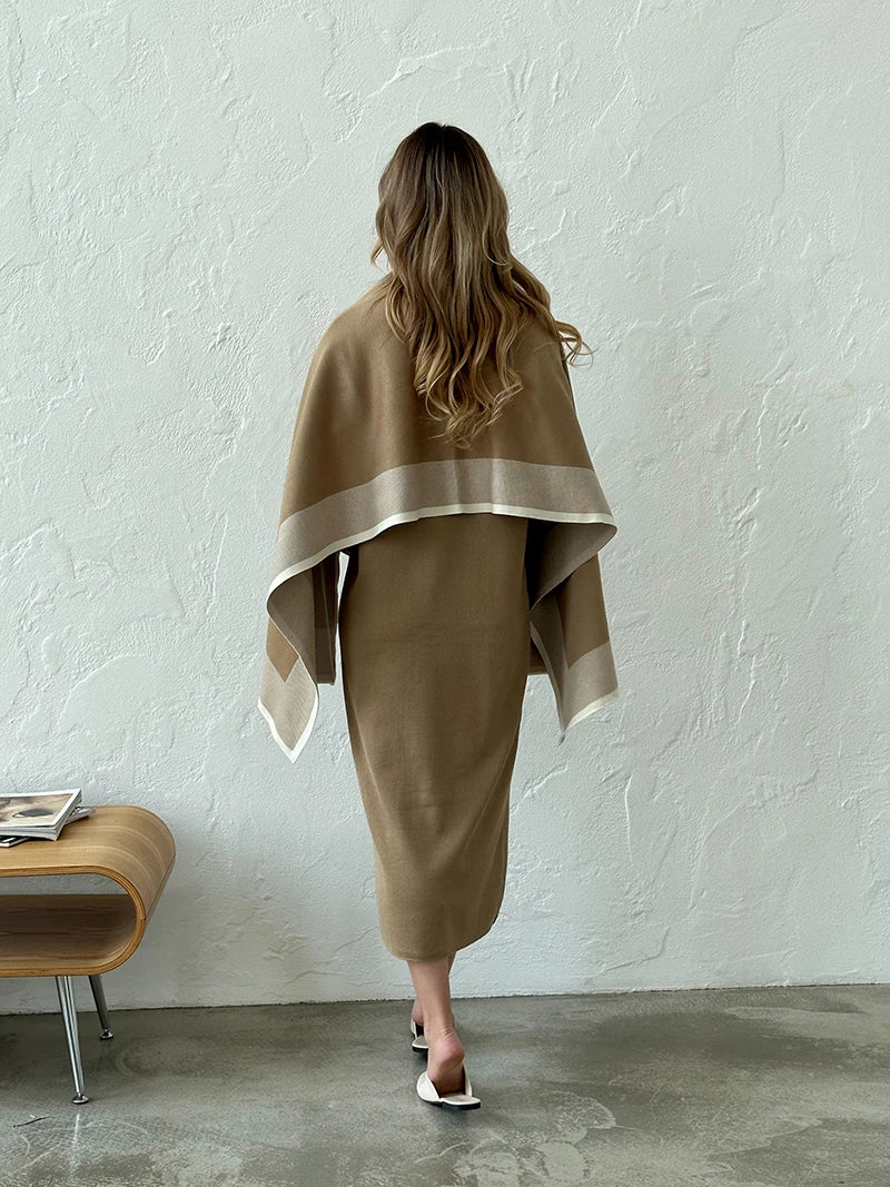 Conjunto de Malha Elegante com Xale - Fairbanks