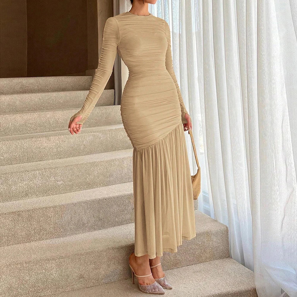 Vestido Midi Petersburg – Elegância e Sofisticação