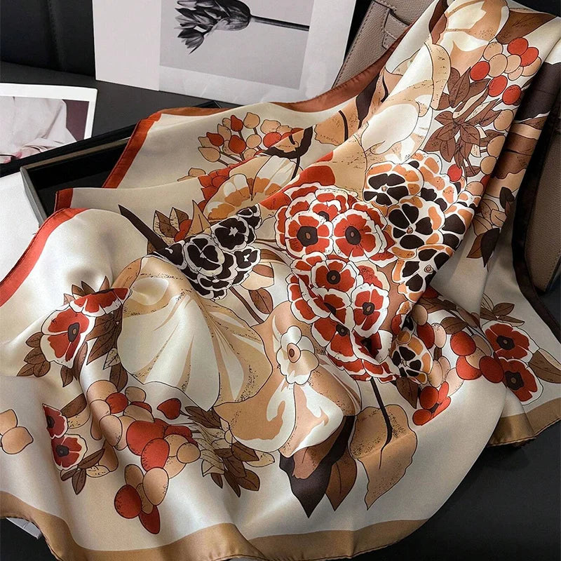 Lenços de Seda - Tamanho 70x70cm Estampas Variadas