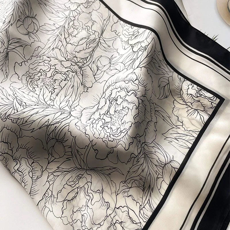 Lenços de Seda - Tamanho 70x70cm Estampas Variadas