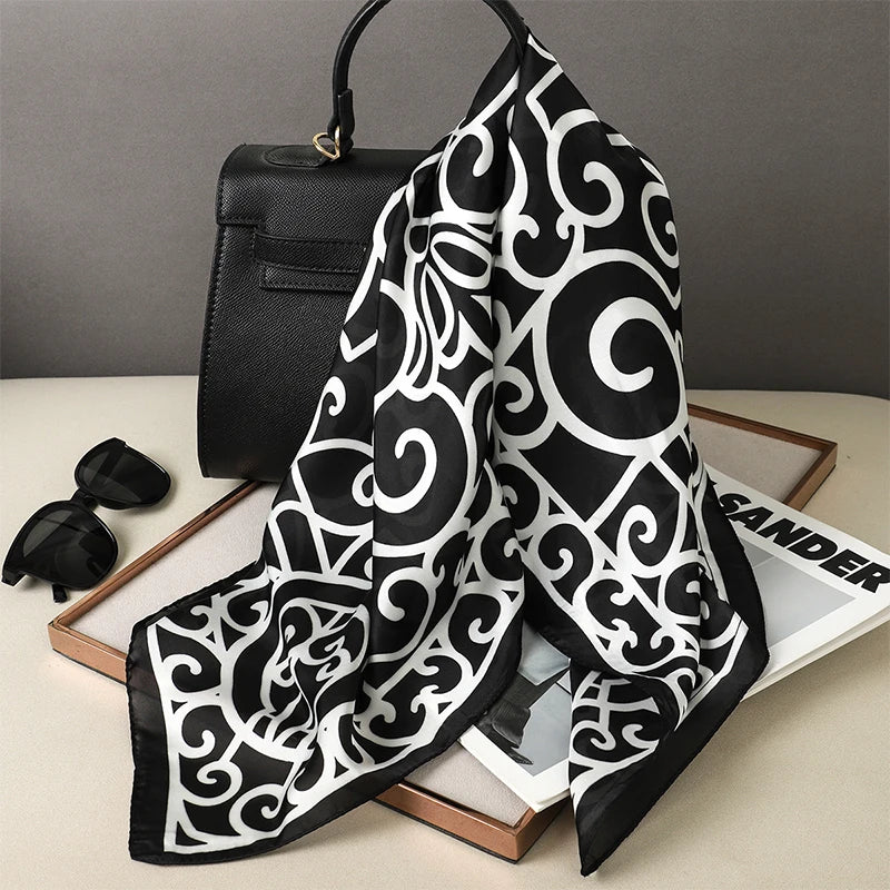 Lenços de Seda - Tamanho 60x80cm Estampas Variadas