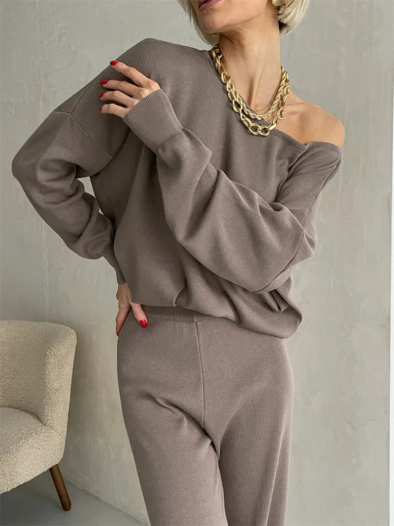 Conjunto Feminino de Malha Chersky - Elegância e Conforto Casual