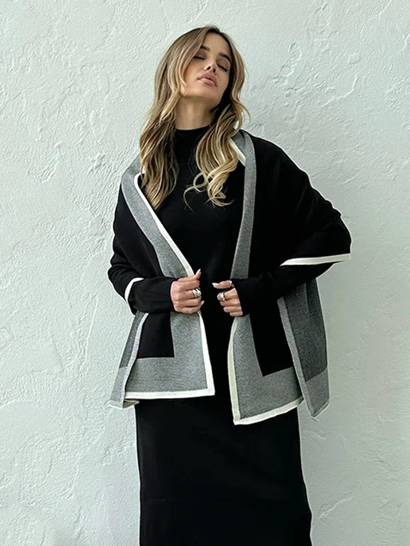 Conjunto de Malha Elegante com Xale - Fairbanks