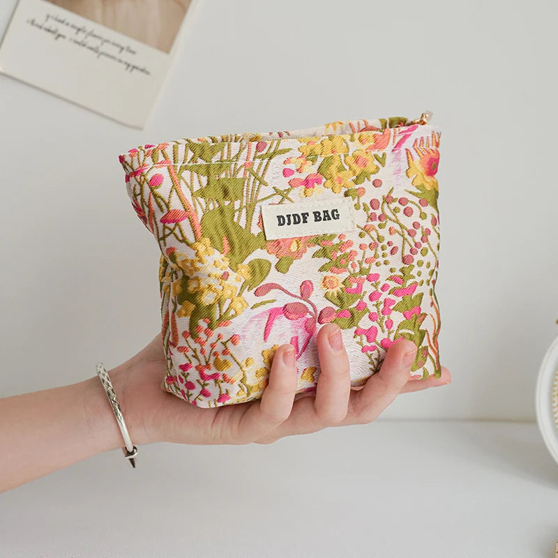 Bolsa Elegance de Cosméticos Feminina com Estampa 3D Elegante