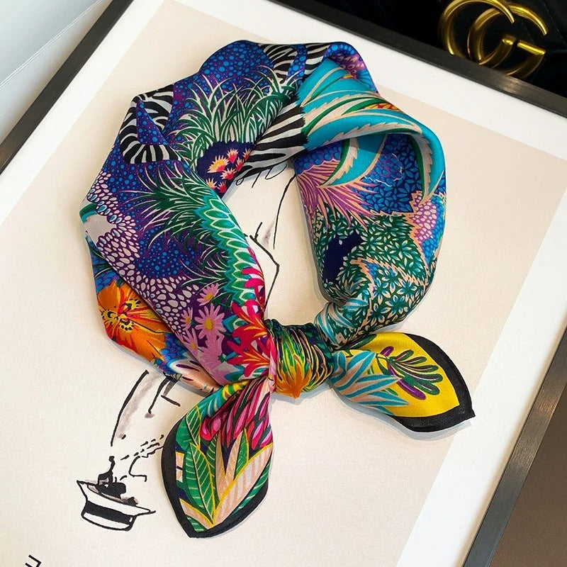 Lenços de Seda - Tamanho 53x53cm Estampas Variadas