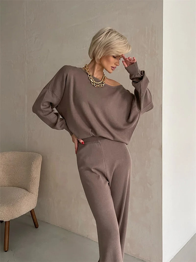 Conjunto Feminino de Malha Chersky - Elegância e Conforto Casual