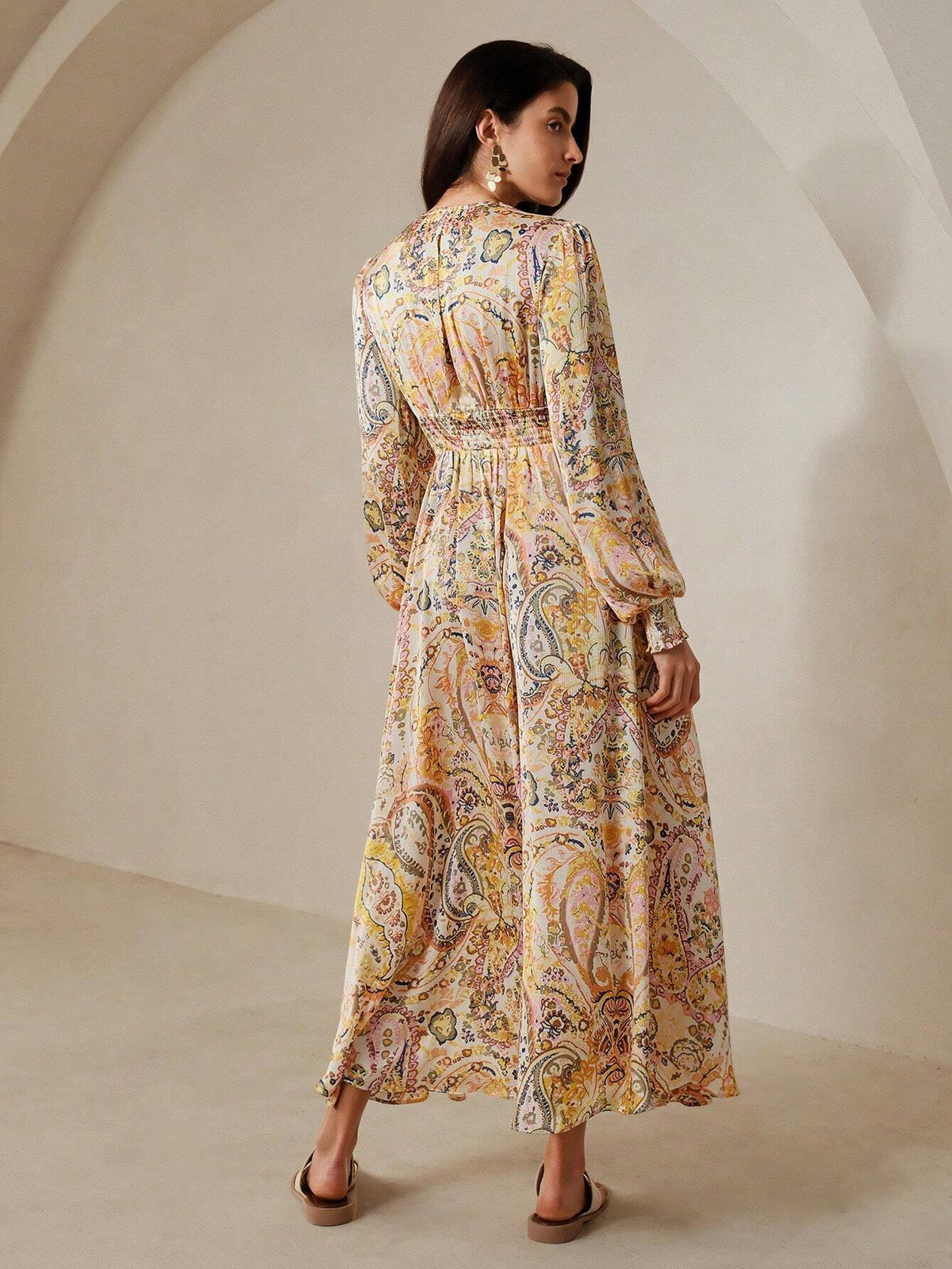 Singapura - Vestido Bohemio em Estilo Paisley Com Decote Em V Para Férias (Pronta Entrega)
