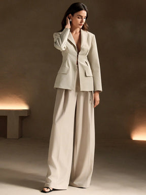 Toledo - Casaco Blazer com Gancho no Peito em Design Urbano Moderno
