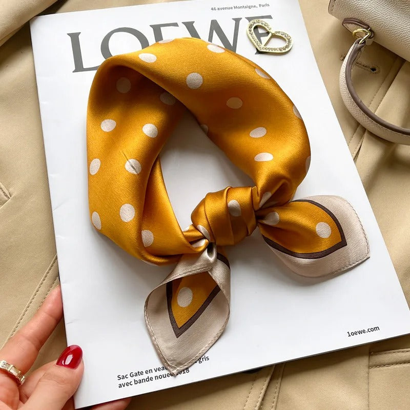 Lenços de Seda - Tamanho 53x53cm Estampas Variadas