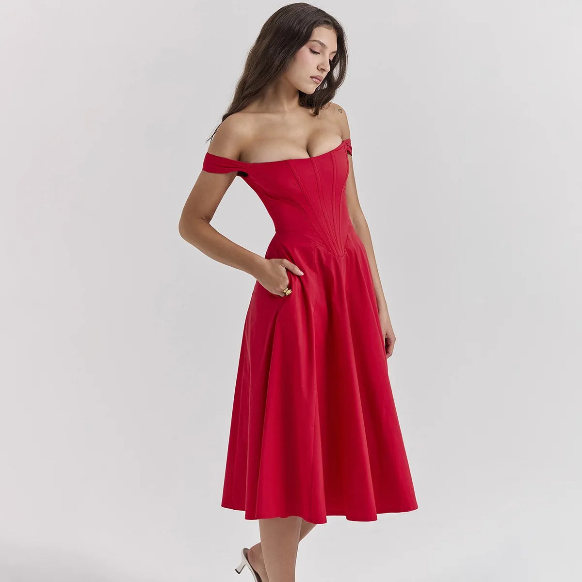 Vestido Midi com Fenda Lateral e Amarração Lyon