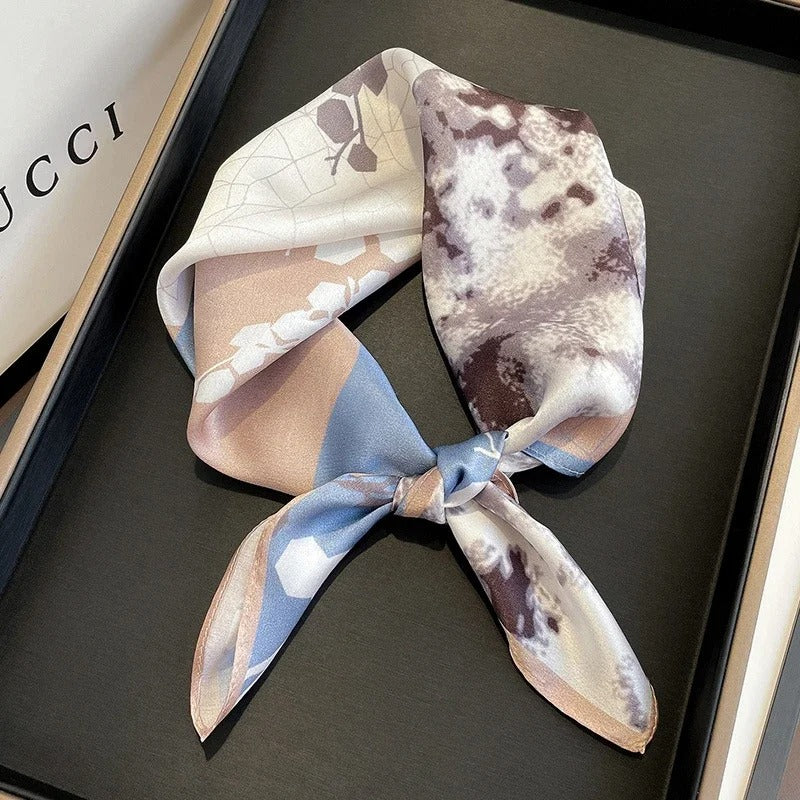 Lenços de Seda - Tamanho 53x53cm Estampas Variadas