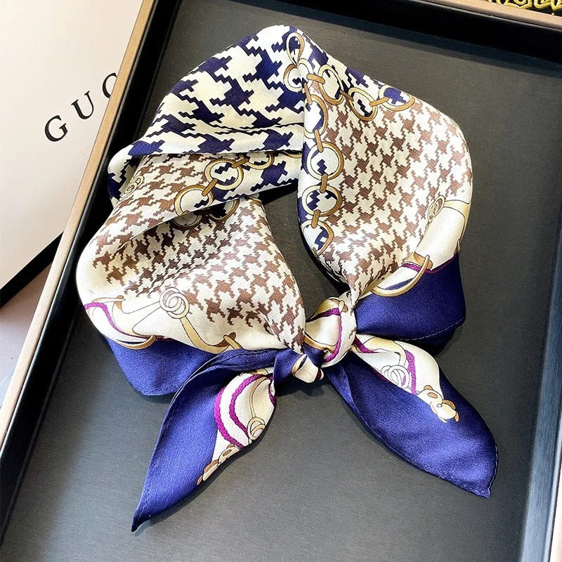 Lenços de Seda - Tamanho 53x53cm Estampas Variadas