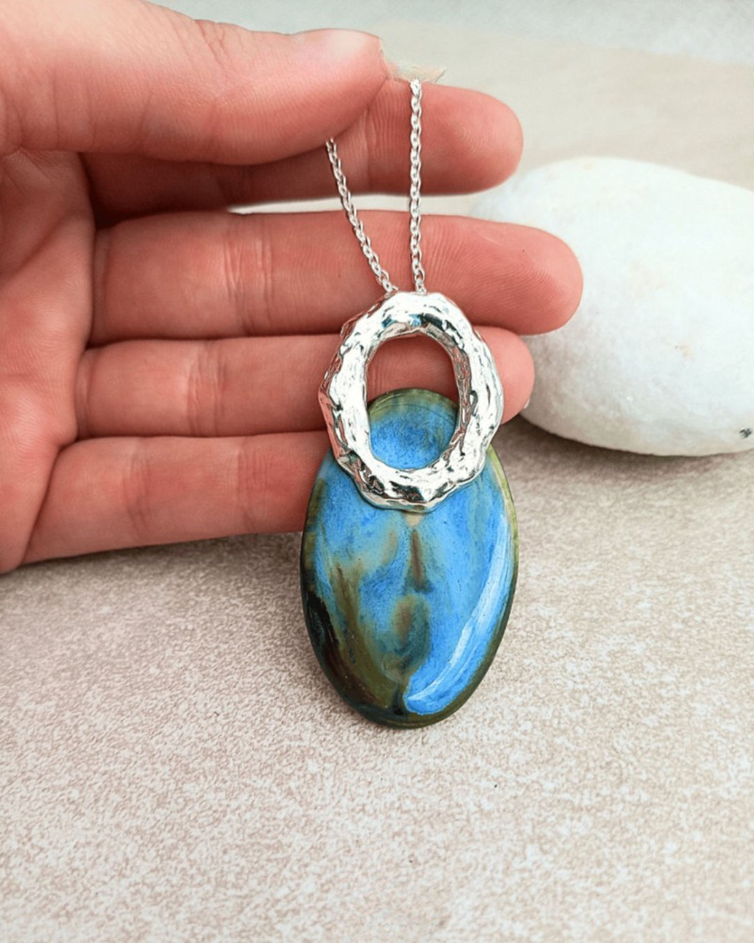 Colar Oceano Azul - Em Cerâmica Artesanal