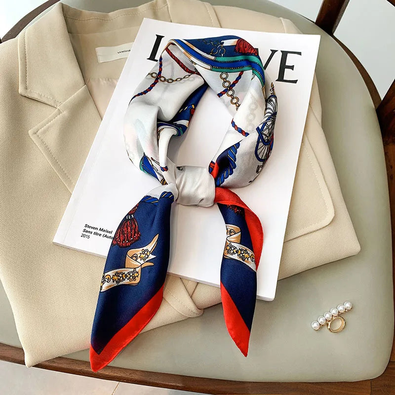 BRINDE Lenços de Seda - Tamanho 60x80cm Estampas Variadas