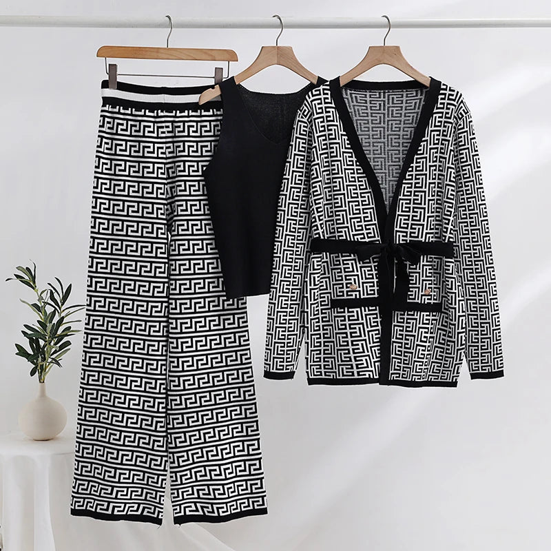 Conjunto de 3 Peças com Estampa Grega - Atenas