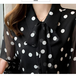 Camisa Feminina Polônia Retro –  Preta de Bolinhas