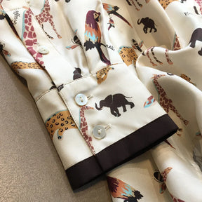 Camisa Feminina Manga Longa Toque de Seda Animais