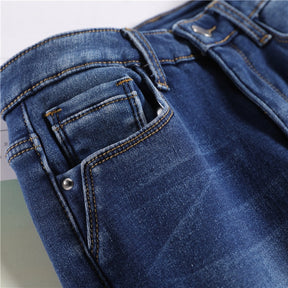 Calça Jeans Peluciada com Elastano