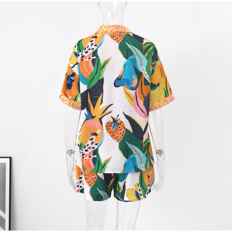 Conjunto Hawaii - Shorts e camisa