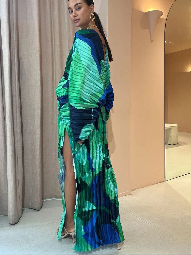 Vestido Bahamas – Sofisticação e Elegância com Fluidez Perfeita