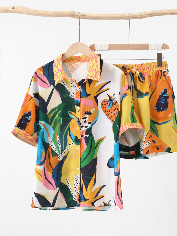 Conjunto Hawaii - Shorts e camisa