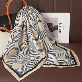 Lenços de Seda - Tamanho 70x70cm Estampas Variadas