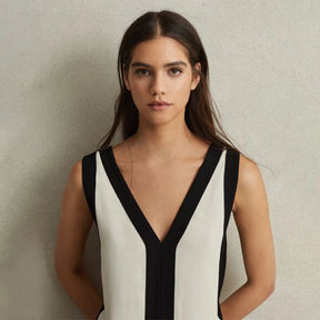Vestido Maxi Versátil com Decote V Munich