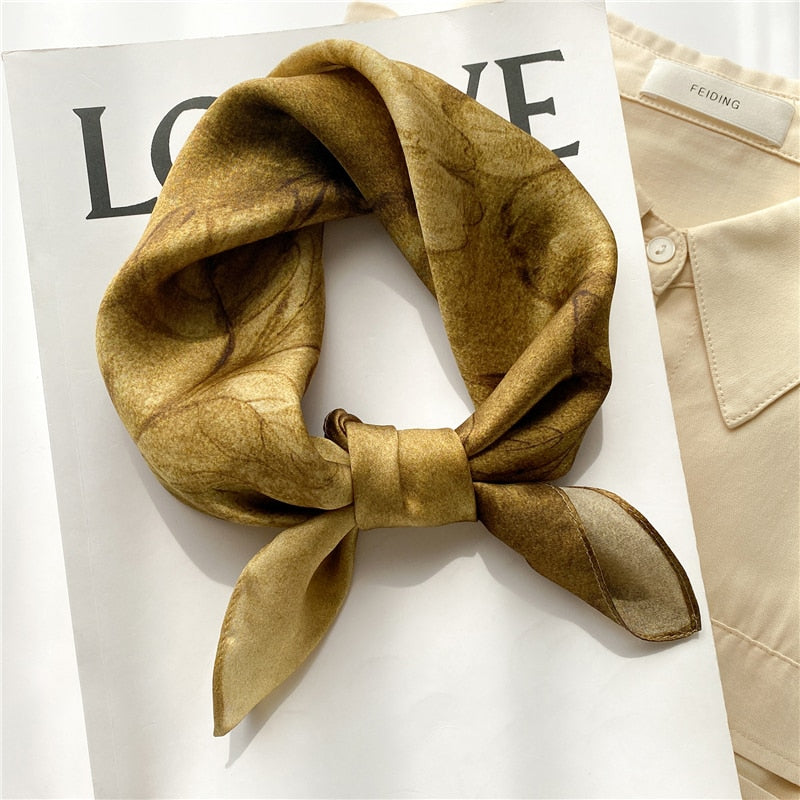 Lenços de Seda - Tamanho 53x53cm Estampas Variadas