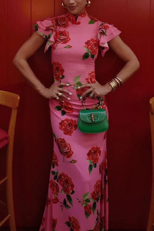 Vestido Longo Floral Elegância Vintage com Gola Alta e Babados