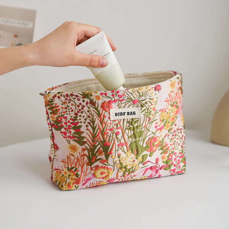 Bolsa Elegance de Cosméticos Feminina com Estampa 3D Elegante