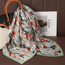 Lenços de Seda - Tamanho 70x70cm Estampas Variadas