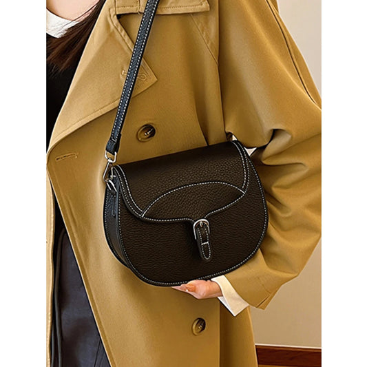 Bolsa Preta de Couro PU - Elegância e Versatilidade