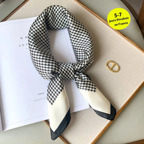 Lenços de Seda - Tamanho 60x80cm Estampas Variadas