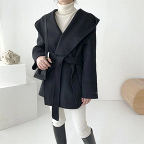 Casaco de Lã Batida Tromso - Elegância e Conforto no Inverno