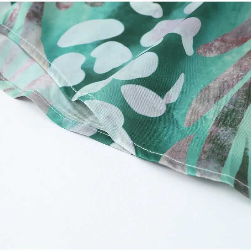 Conjunto Camisa e Saia de Cetim Zurich