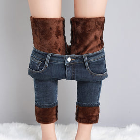 Calça Jeans Peluciada com Elastano