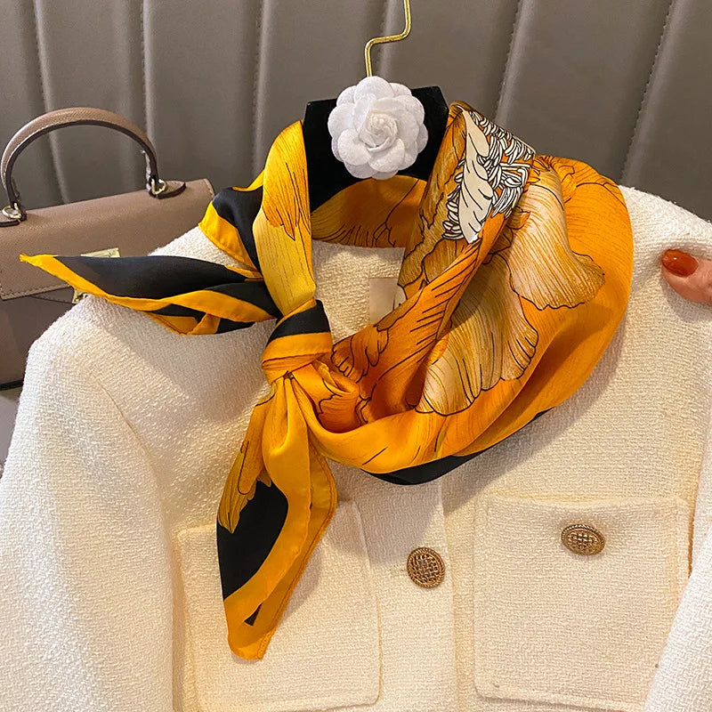 Lenços de Seda - Tamanho 70x70cm Estampas Variadas