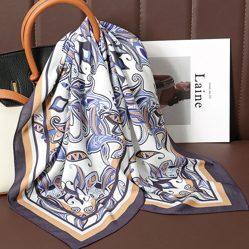 Lenços de Seda - Tamanho 70x70cm Estampas Variadas