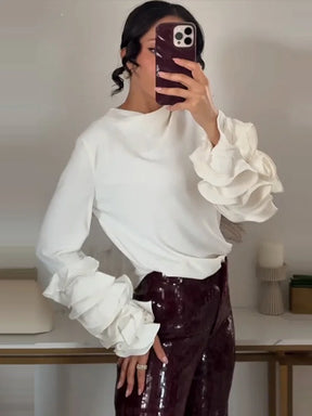Blusa Branca Feminina Samy –  Mangas Detalhadas em Pétalas