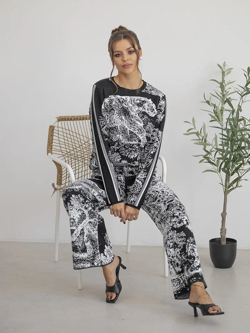 Conjunto Feminino de 2 Peças de Malha Tigre - Magadan