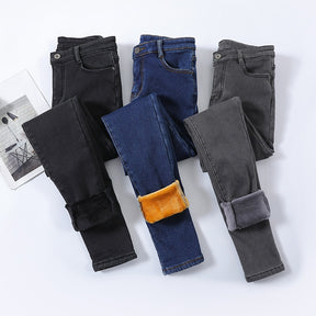 Calça Jeans Peluciada com Elastano