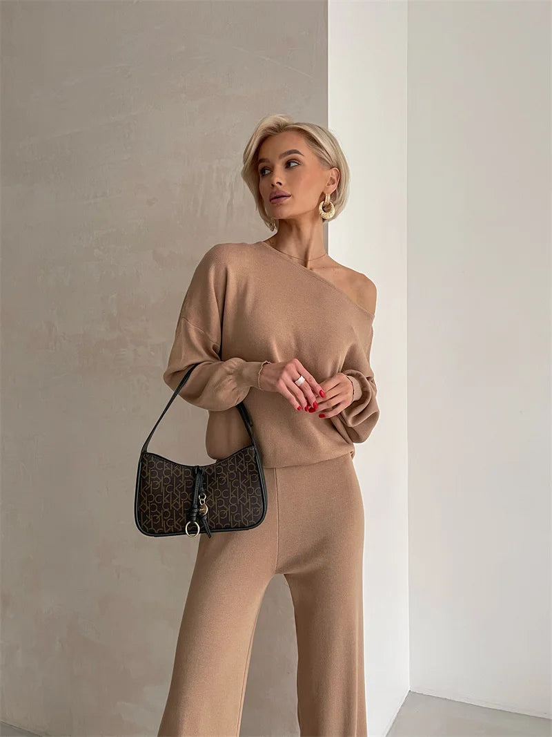 Conjunto Feminino de Malha Chersky - Elegância e Conforto Casual