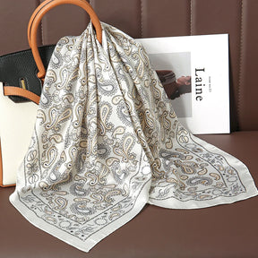 Lenços de Seda - Tamanho 70x70cm Estampas Variadas