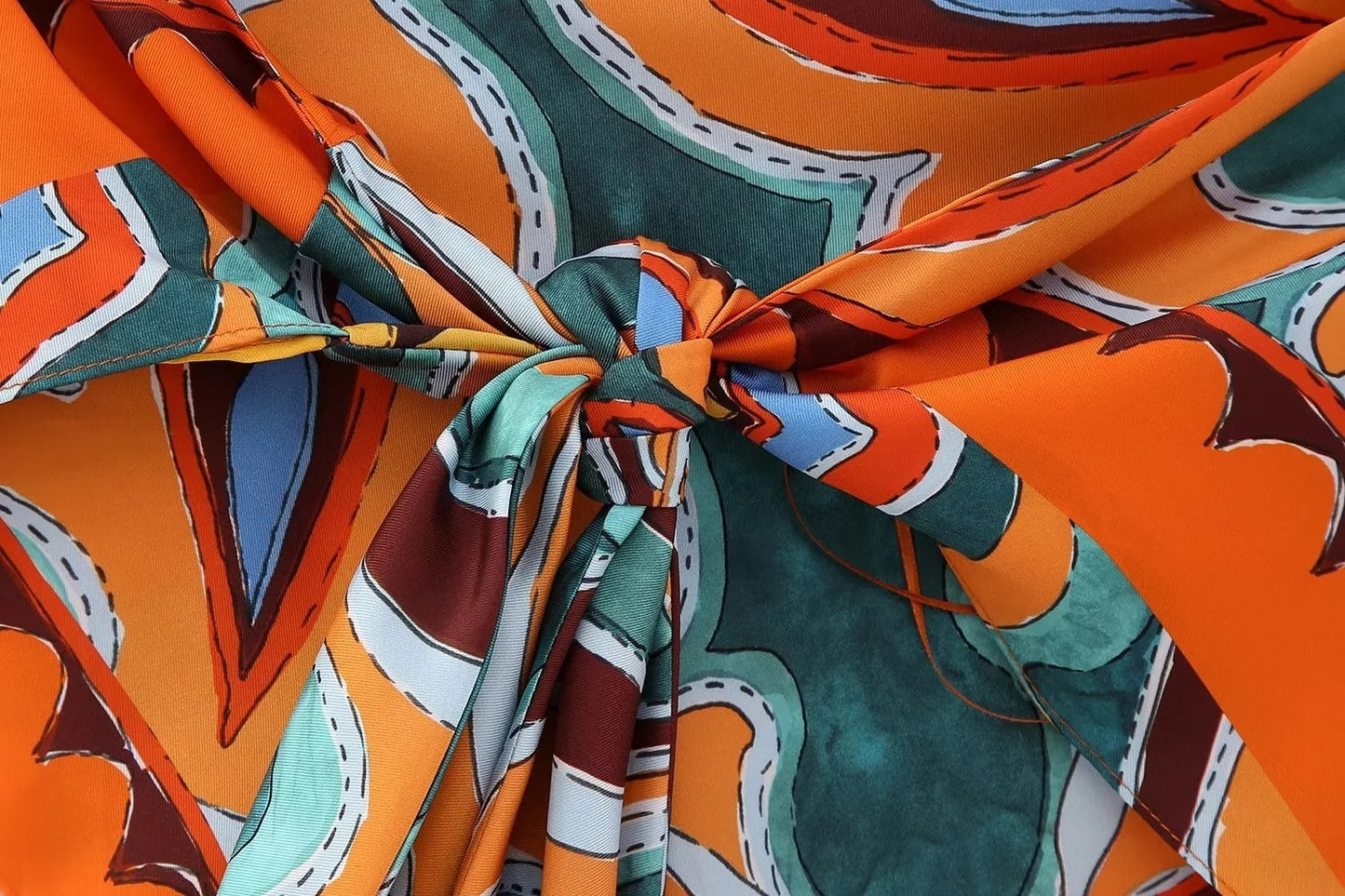 Conjunto Brigitte - Camisa, blusa estilo lenço e calça com elástico