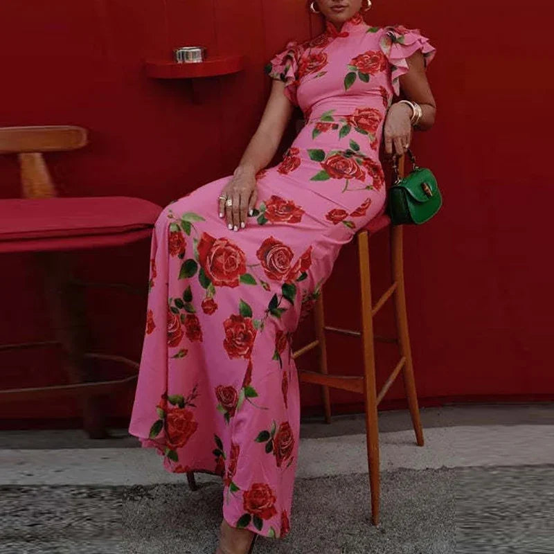 Vestido Longo Floral Elegância Vintage com Gola Alta e Babados