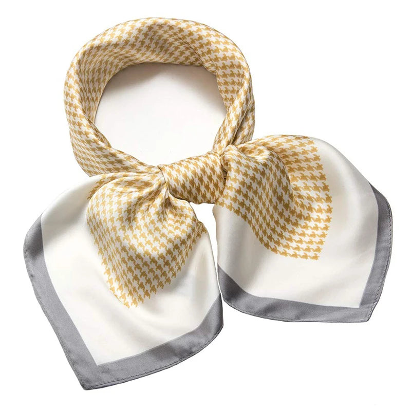 Lenços de Seda - Tamanho 70x70cm Estampas Variadas